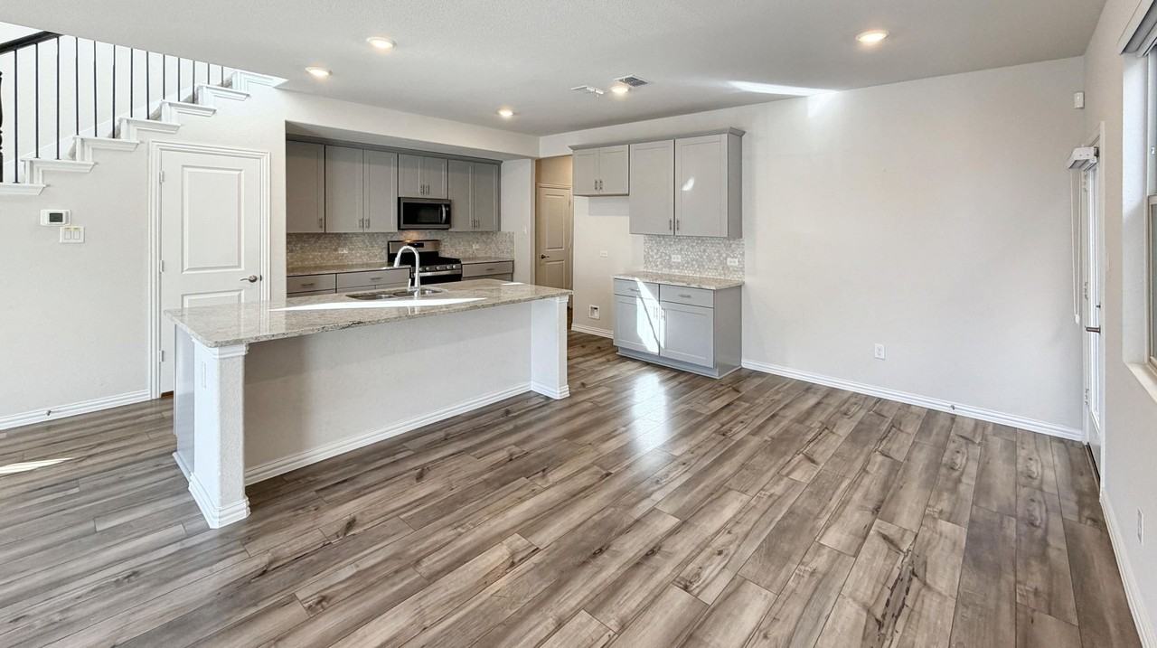 2653 Acadia Dr - Photo 6 of 50