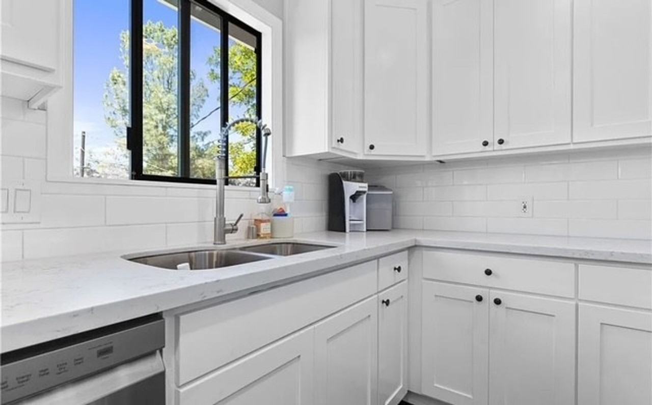 5180 Olmeda Ave - Photo 3 of 14