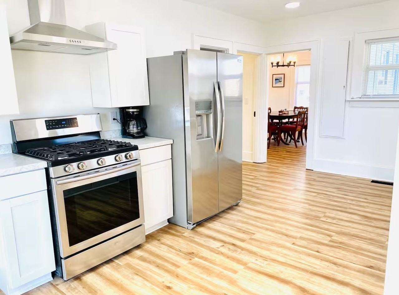 713 Front St - Photo 4 of 20