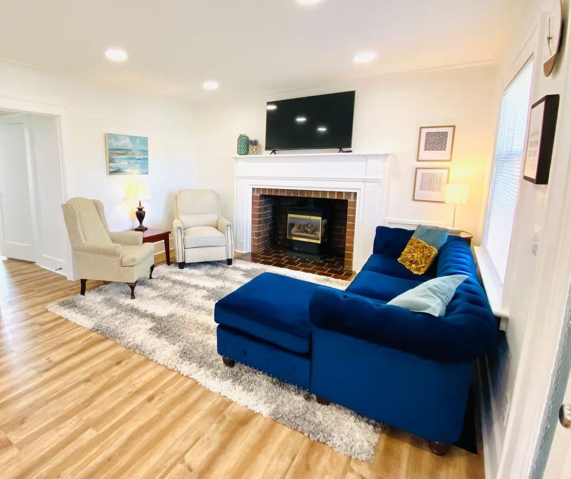 713 Front St - Photo 6 of 20