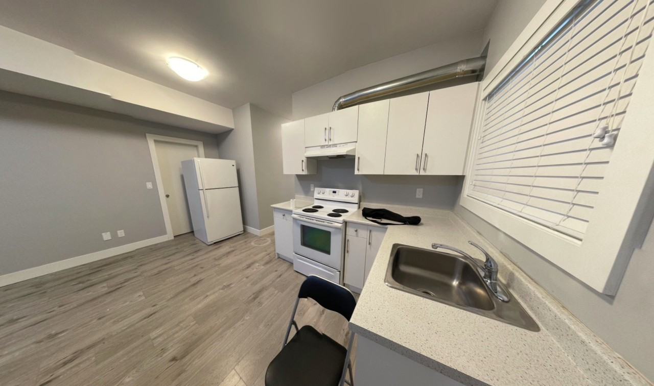 Prestige Pl - Photo 2 of 8