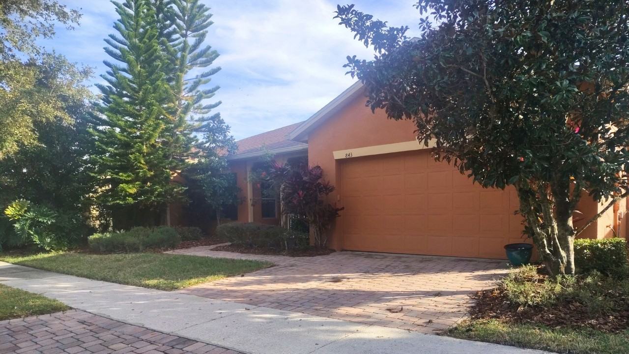 843 Glendora Rd #1 - Photo 3 of 17