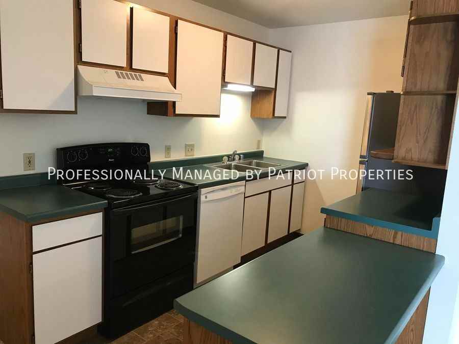 Murdock Apartments - Photo 2 of 27