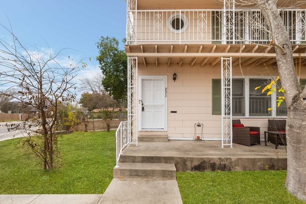 TF - Alexander Hamilton Drive - 231 - Photo 3 of 29