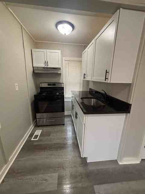 456-460 Locust Street - Photo 5 of 16