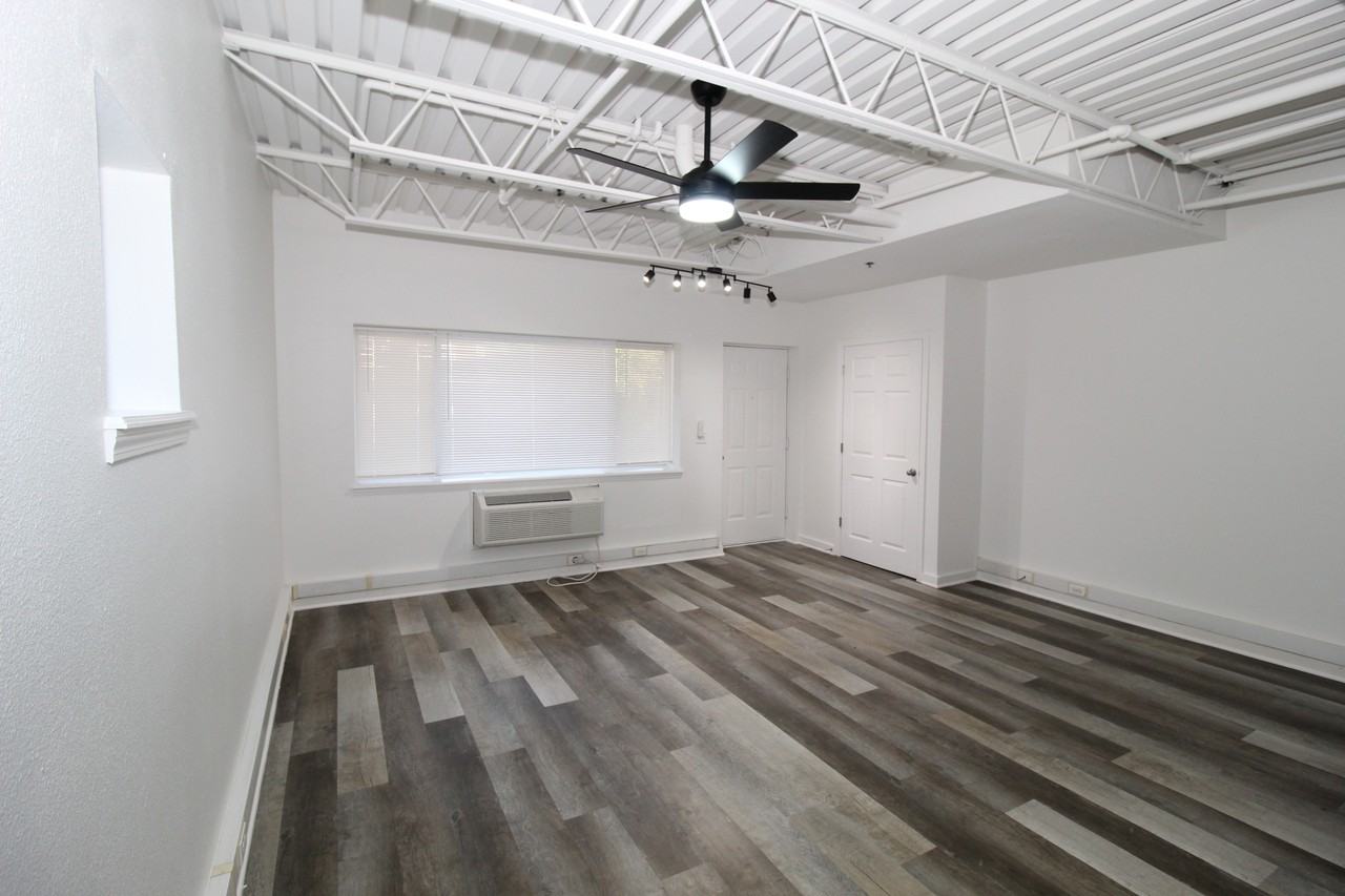 Apartments @ Molly Court - Photo 7 of 33