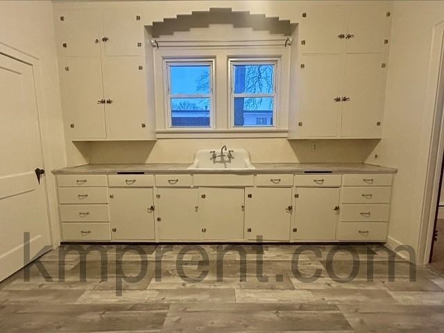 Midtown Annex - Photo 3 of 12