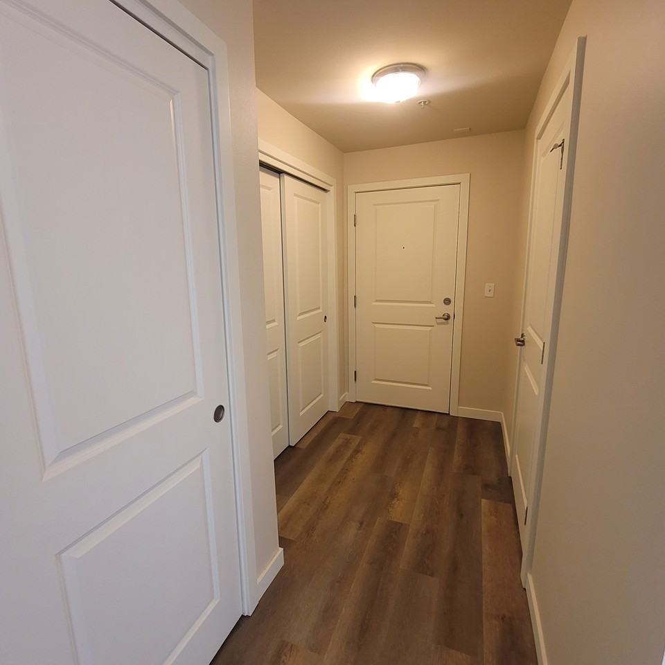 The Eastbay-Alfonso Properties - Photo 2 of 50