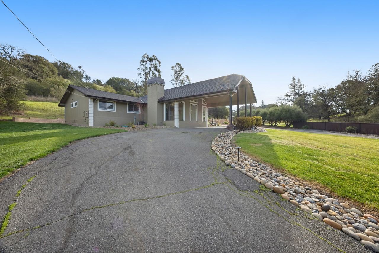 9168 Eastside Rd #1 - Photo 6 of 50