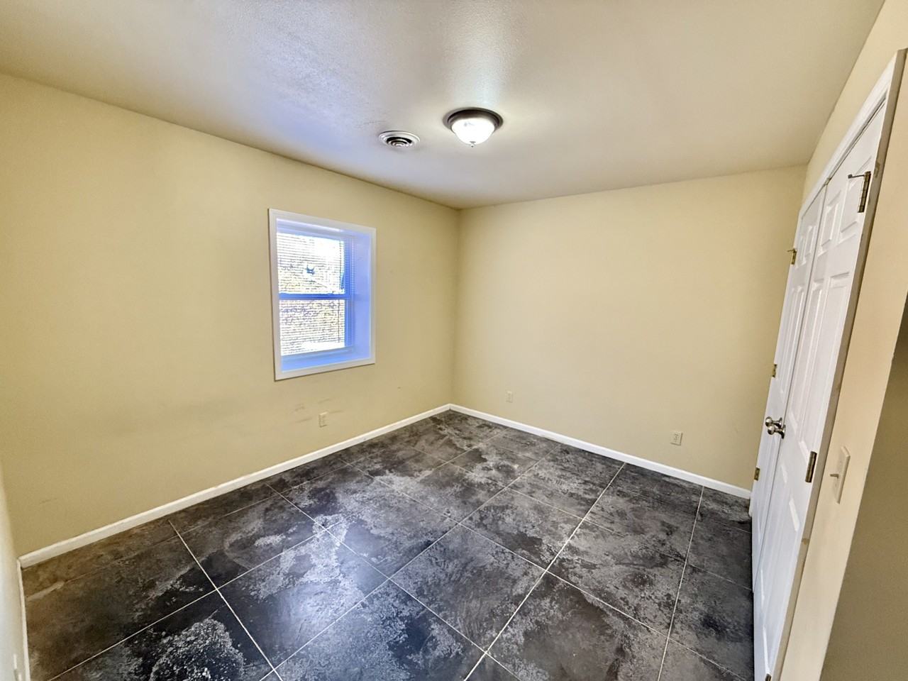 510 Pine Street - Photo 7 of 10