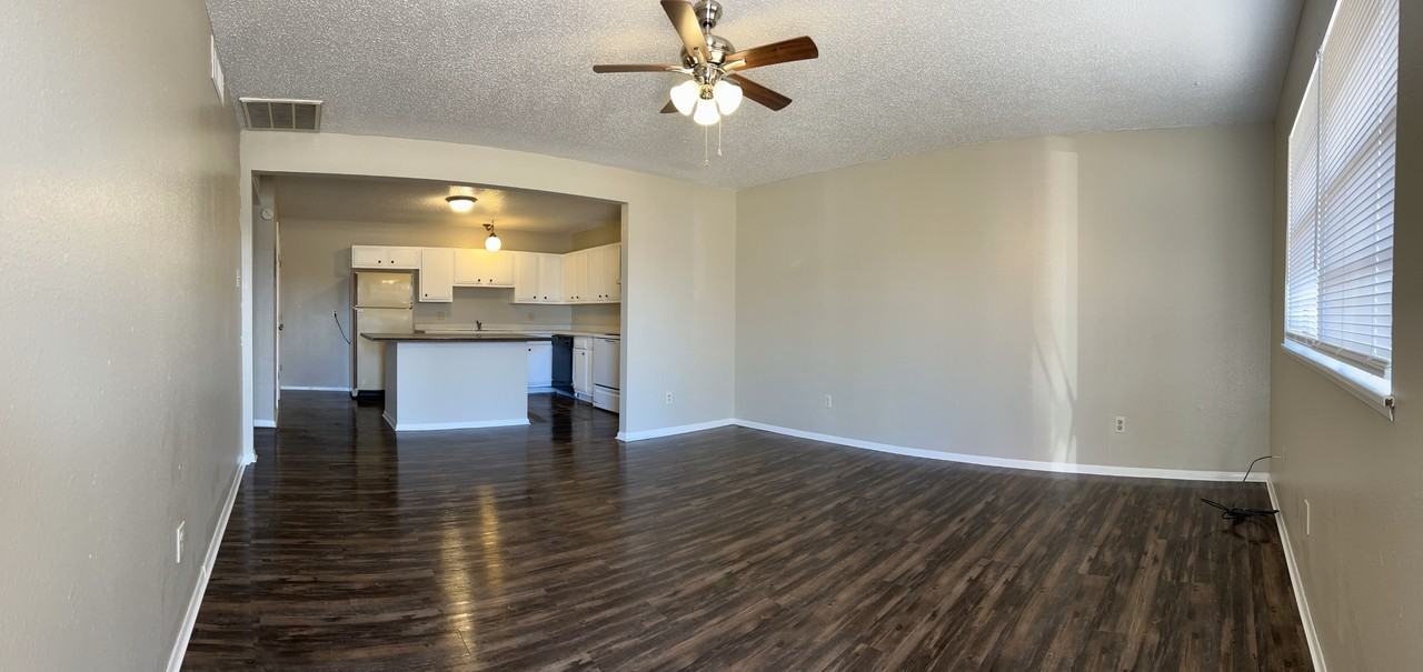 1601 Cameo St #C - Photo 2 of 9