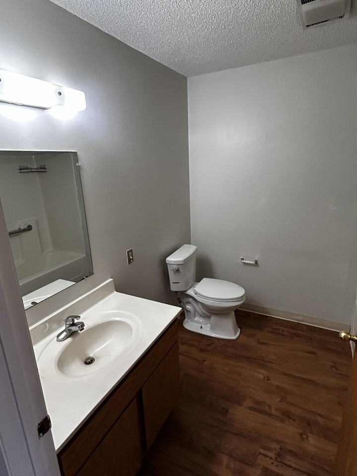 205 North Woodwind Drive - Photo 7 of 8