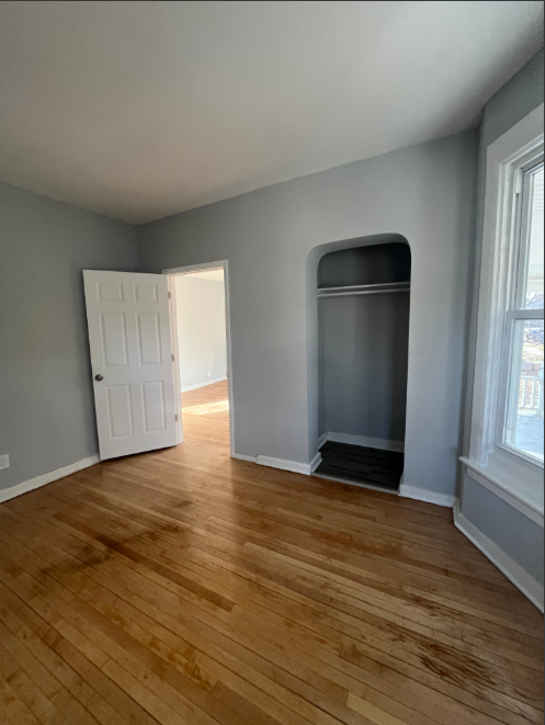 2548 North Humboldt Boulevard - Photo 4 of 8