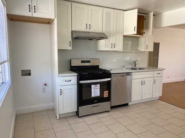 1132 69th Avenue - Photo 5 of 7