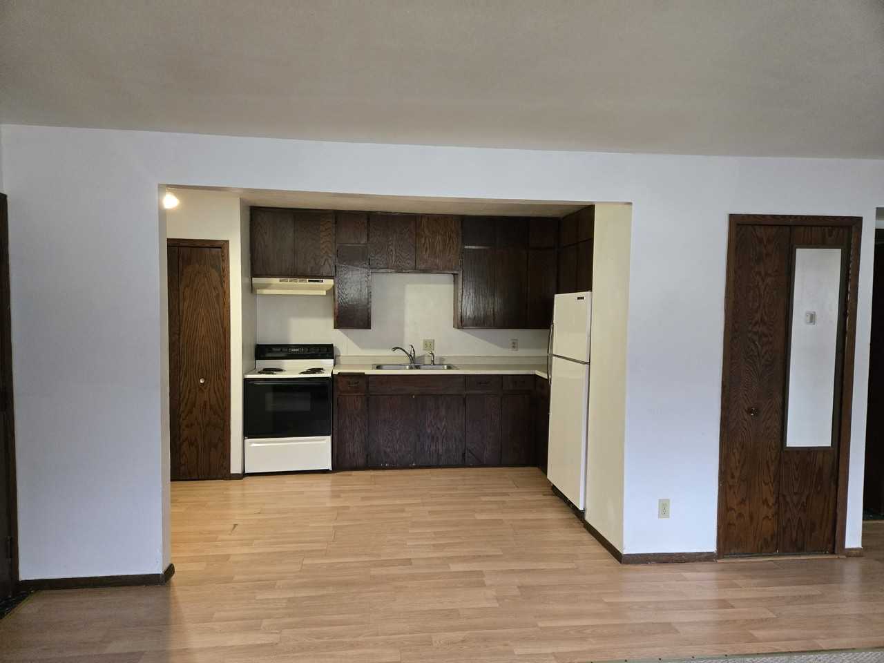 1213 E Union Ave - Photo 2 of 17