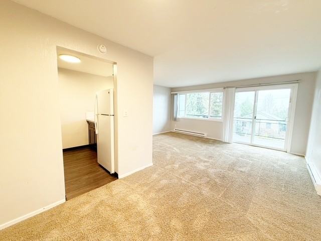 Seacrest Apartments - Photo 5 of 40