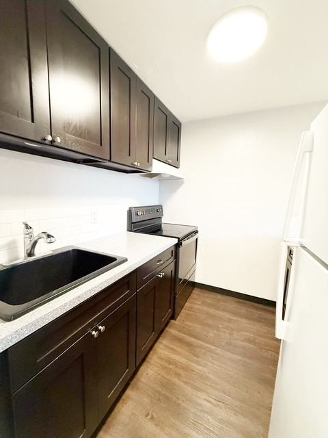 Seacrest Apartments - Photo 6 of 40