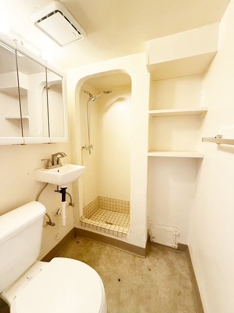 328 South Lafayette Avenue - Photo 5 of 12