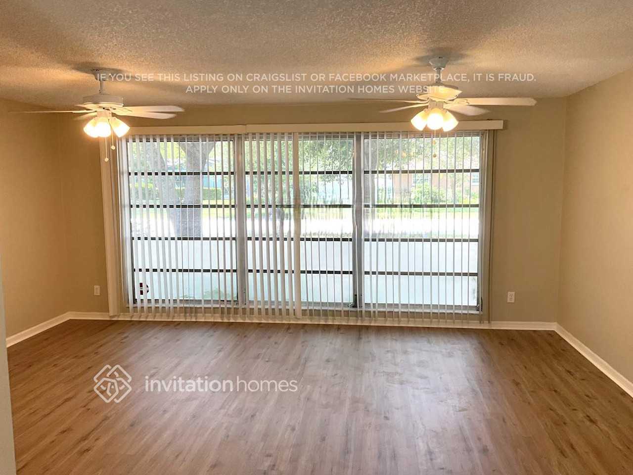 2989 Kenilwick Dr S - Photo 3 of 16