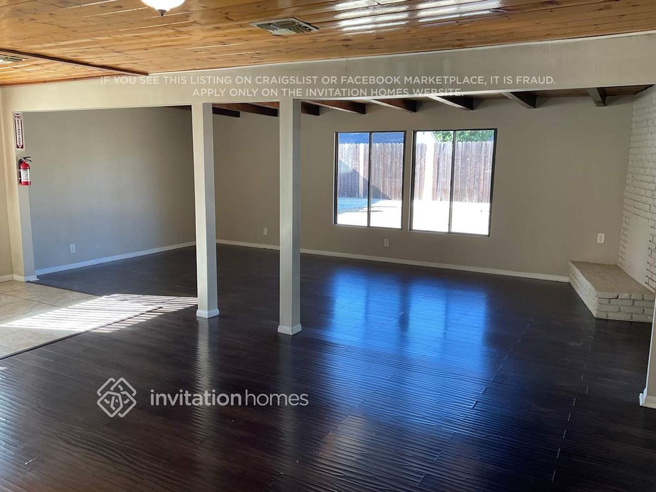 7943 Newcastle Ave - Photo 3 of 17