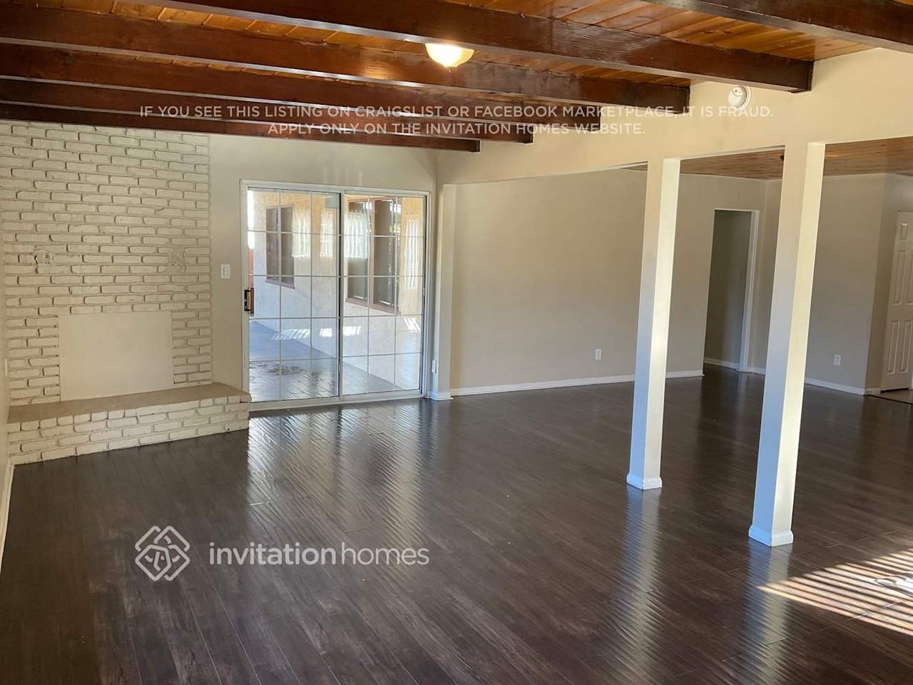 7943 Newcastle Ave - Photo 4 of 17