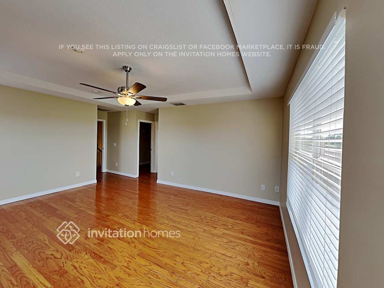 5033 Walnut Ridge Dr - Photo 5 of 19