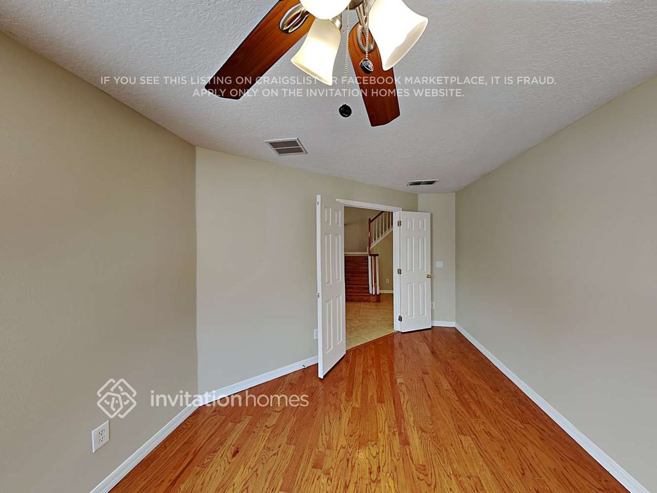 5033 Walnut Ridge Dr - Photo 7 of 19