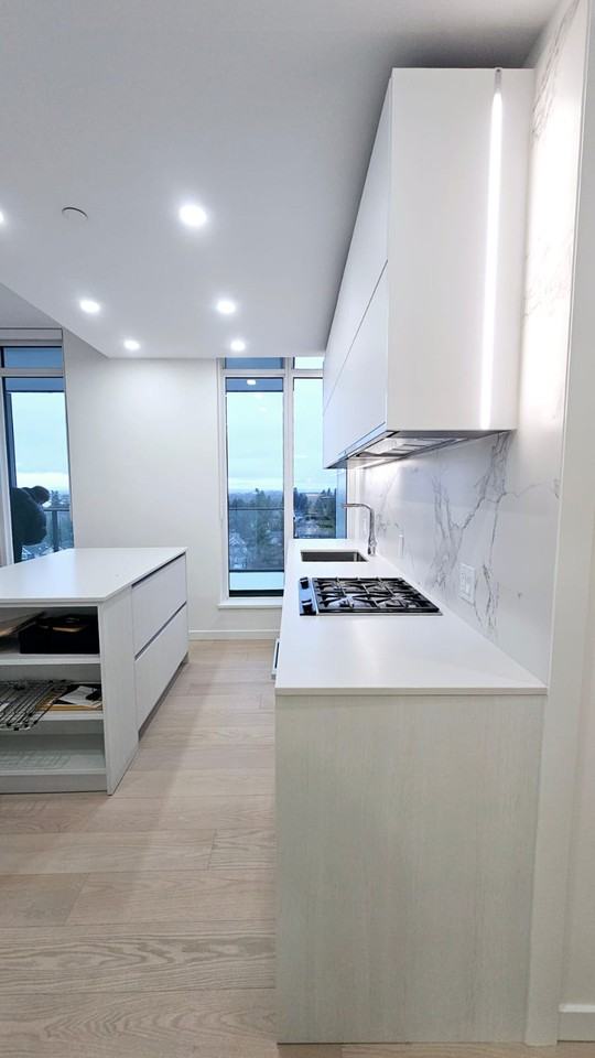 8415 Granville Street #8/F - Photo 2 of 27