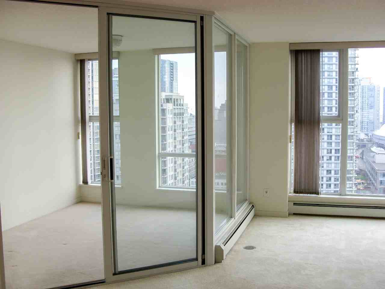 1009 Landmark 33 #2308 - Photo 3 of 6