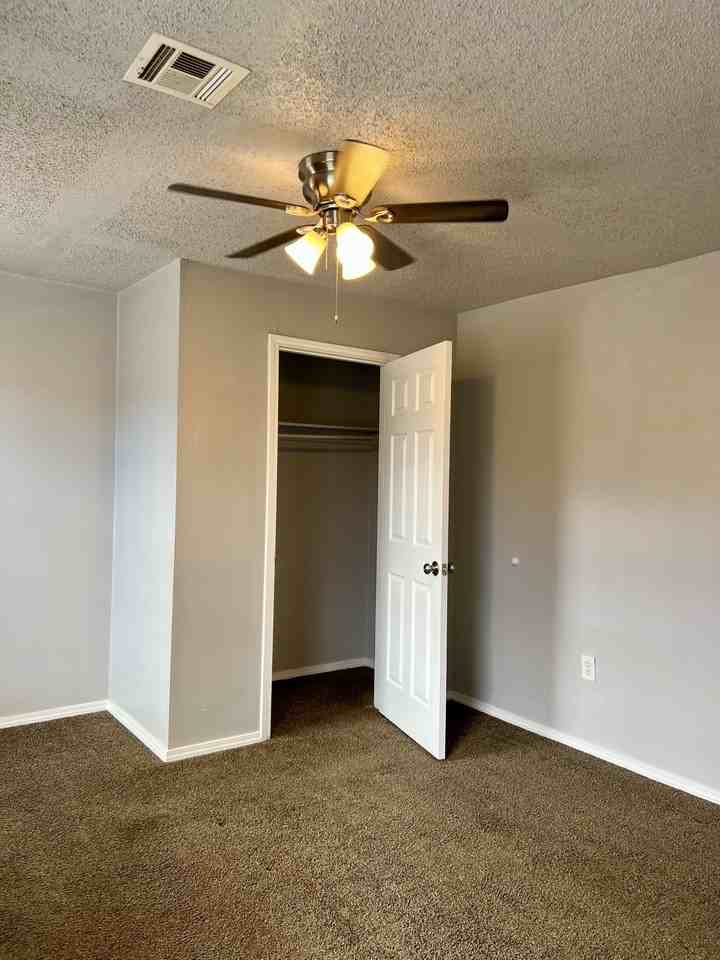 1048 N Trenton Ave #1 - Photo 7 of 33