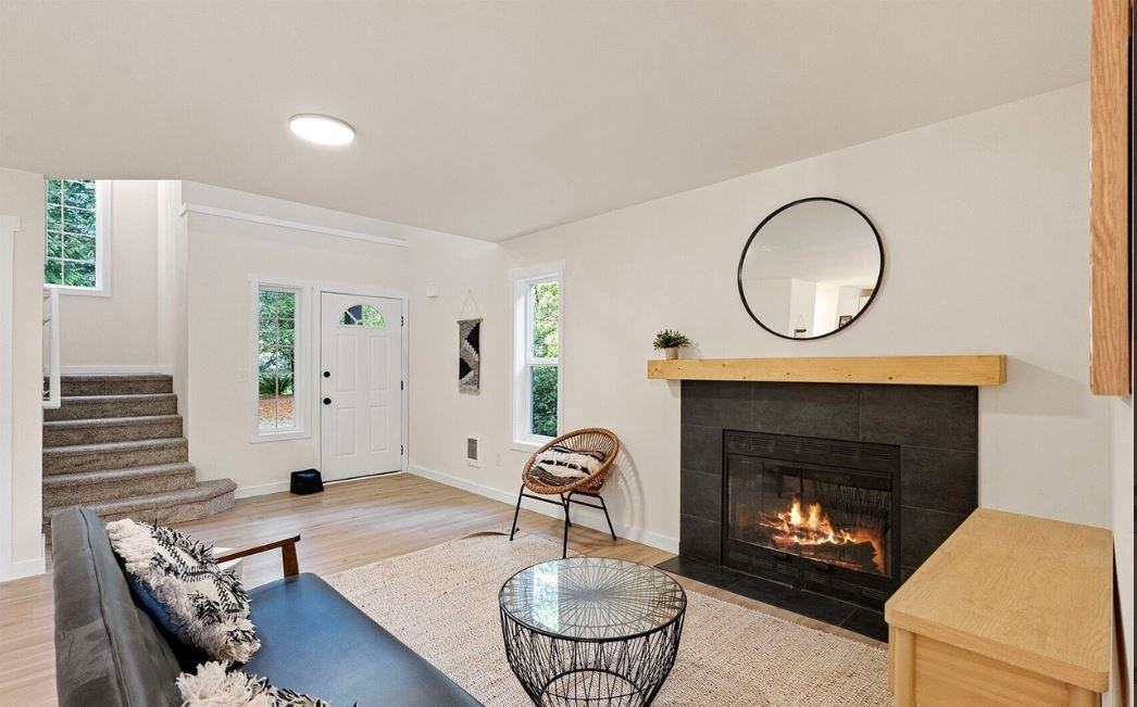 13619 Sandy Point East Nw #1 - Photo 3 of 26