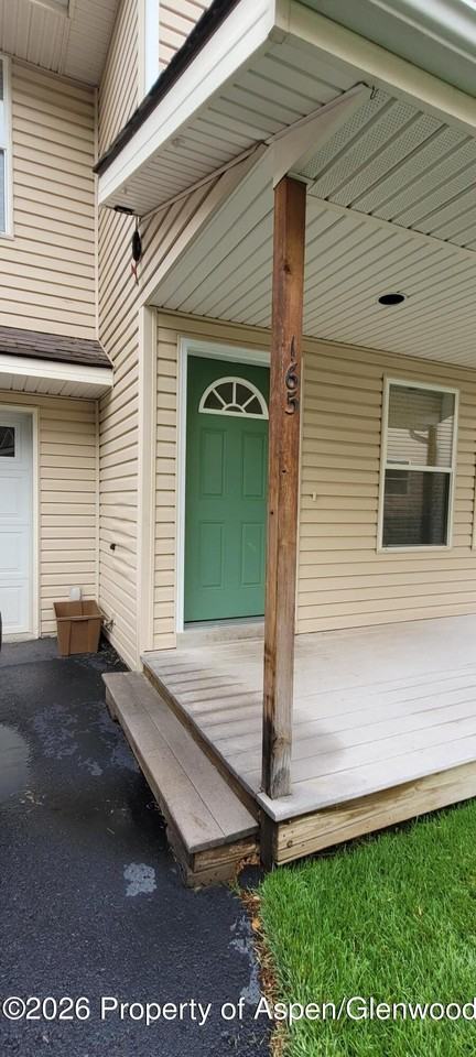 165 Caywood Cir - Photo 2 of 13