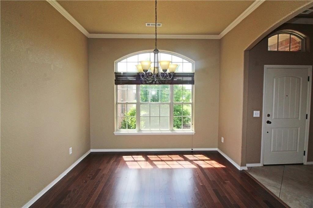 3001 Sw Woodruff St - Photo 2 of 19