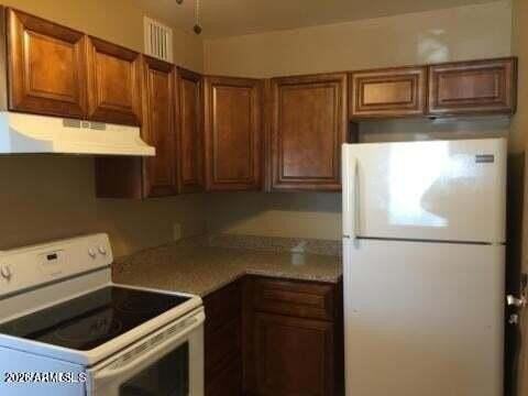 3205 E Garfield St - Photo 4 of 6