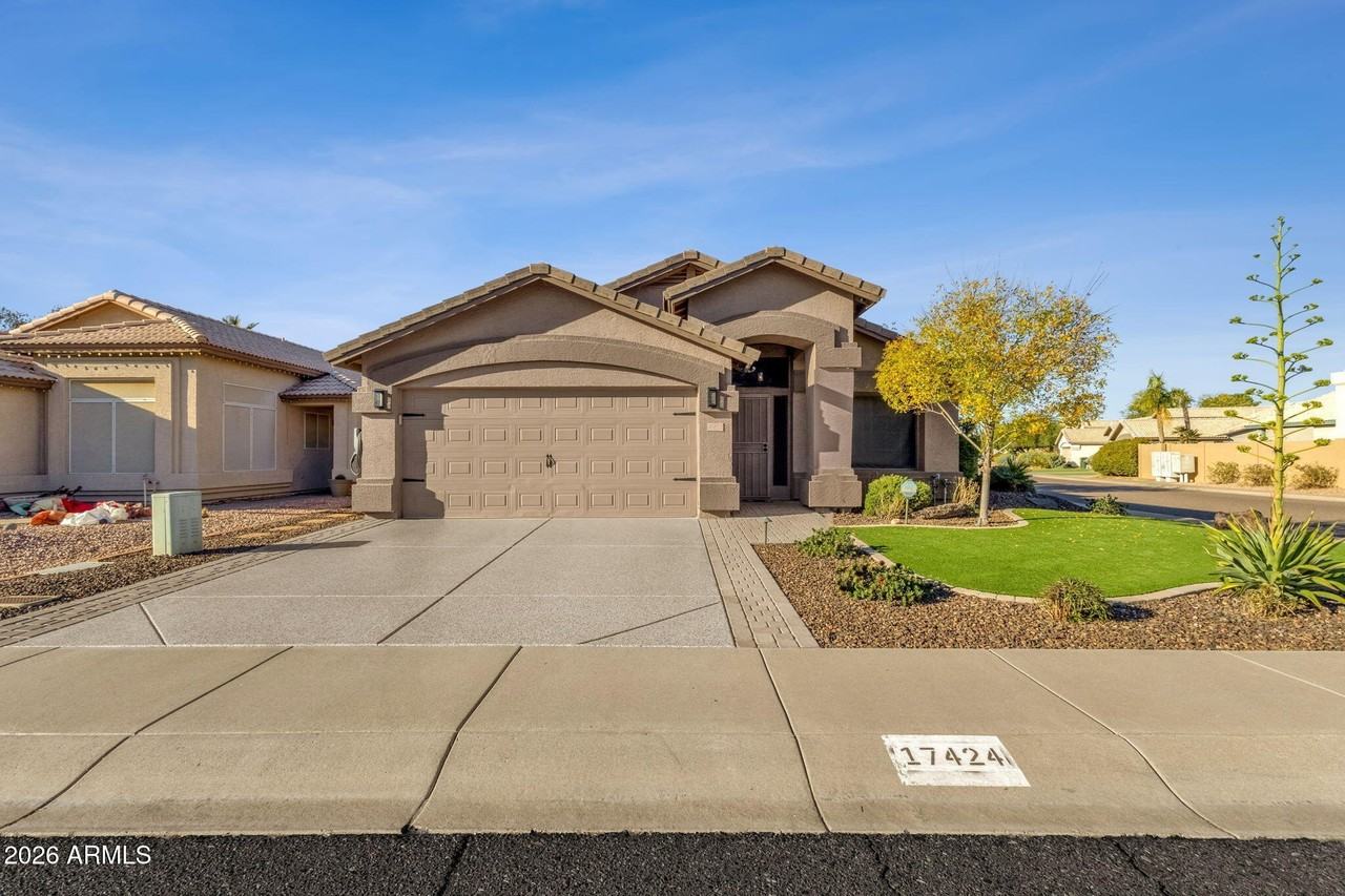 17424 N 2nd Ave - Photo 2 of 35