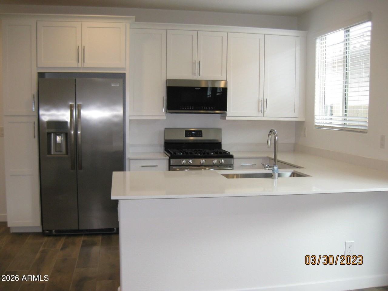 3155 E Wild Dr - Photo 3 of 5