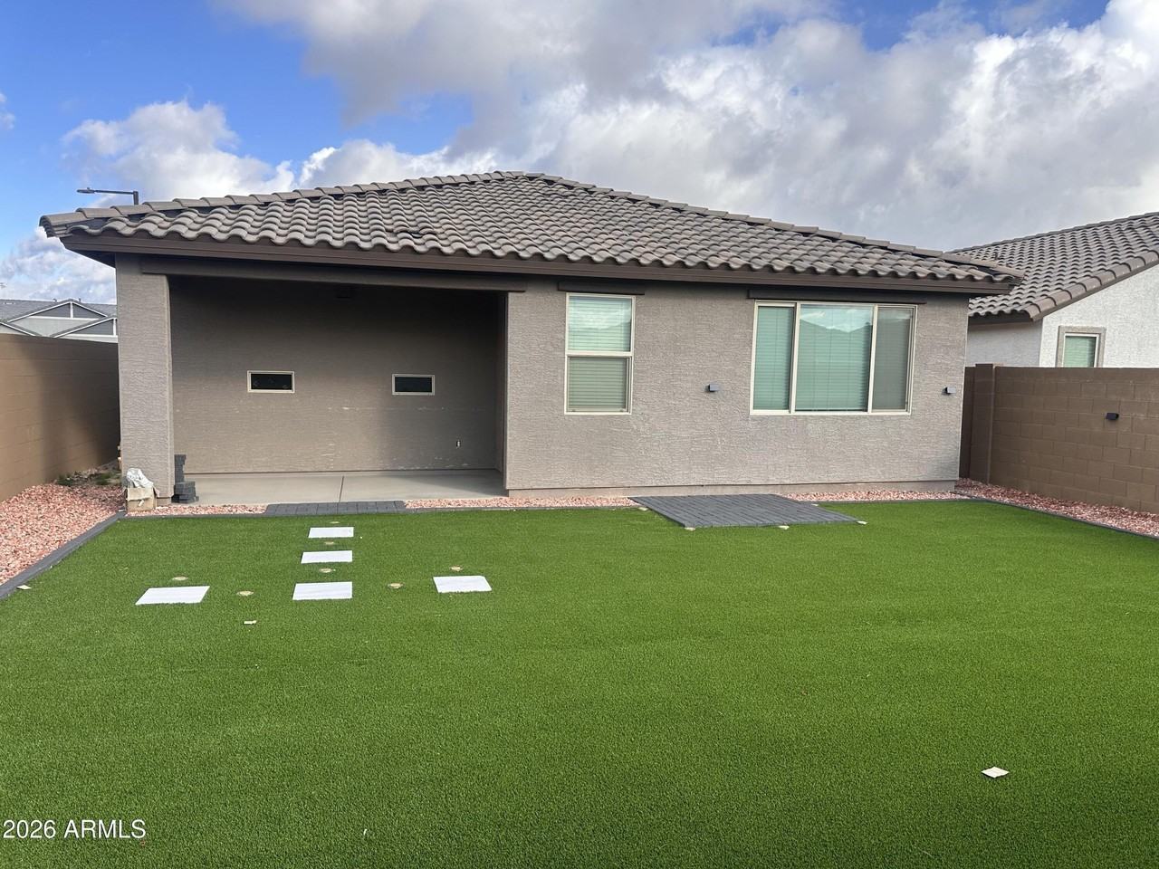 19449 W Pierson St - Photo 3 of 6