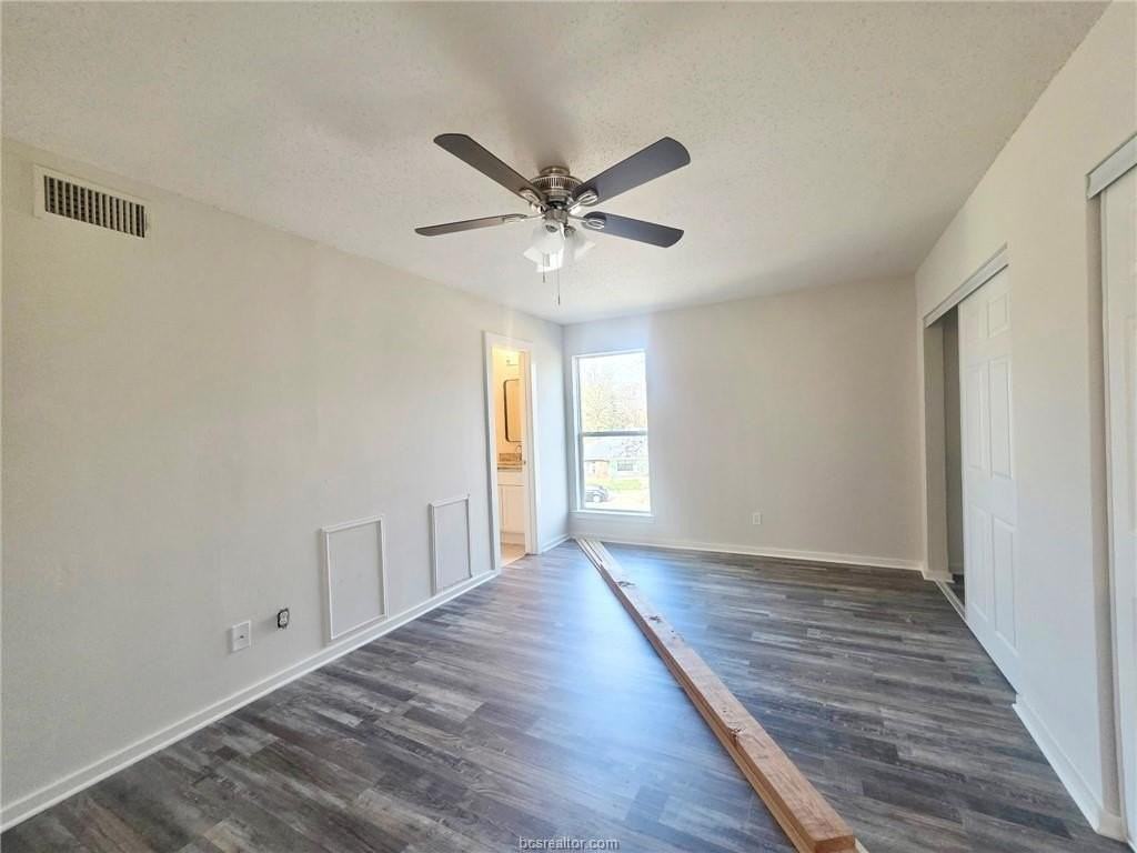 1020 Autumn Cir #C - Photo 4 of 9