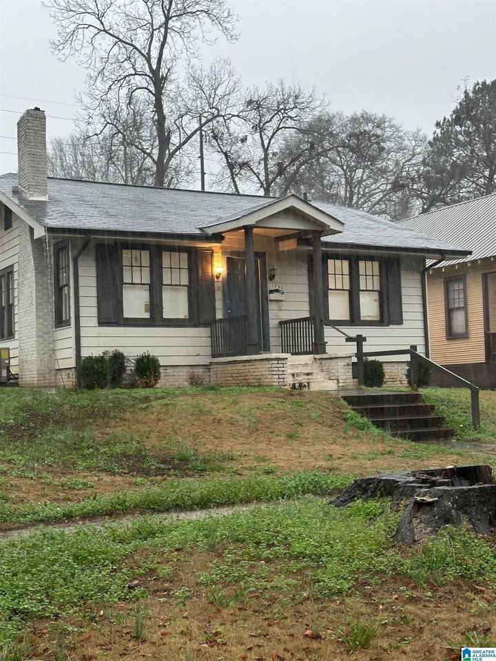 1731 Exeter Ave - Photo 2 of 14