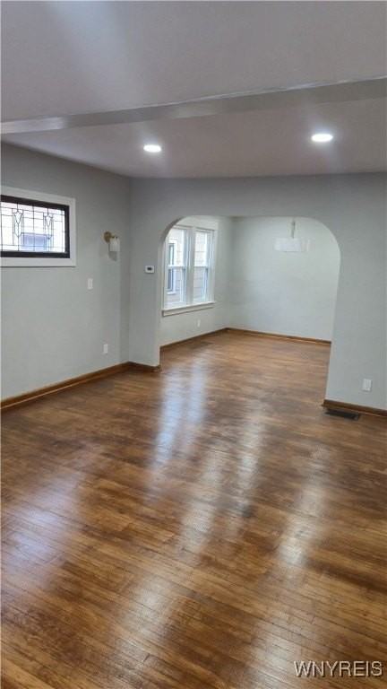 68 Berwyn Ave - Photo 3 of 11