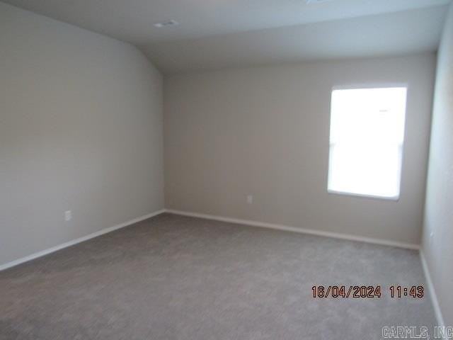 33 Curly Leaf Ln - Photo 7 of 16