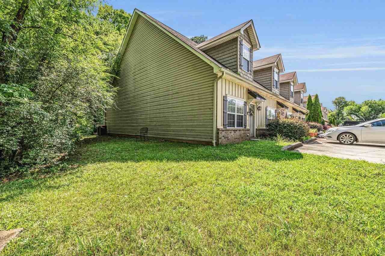 6960 Park Dr - Photo 3 of 24