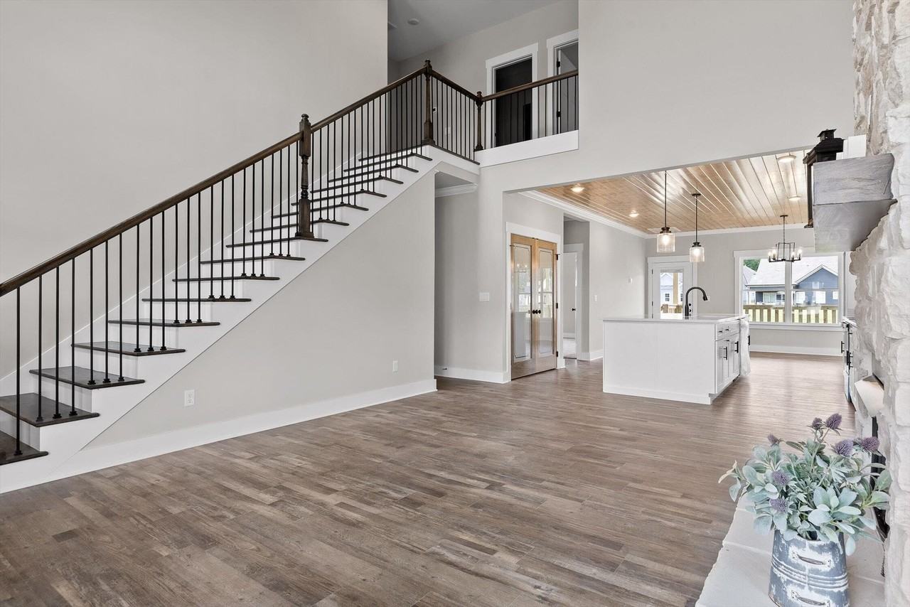 528 Willow Grove Ct - Photo 6 of 44