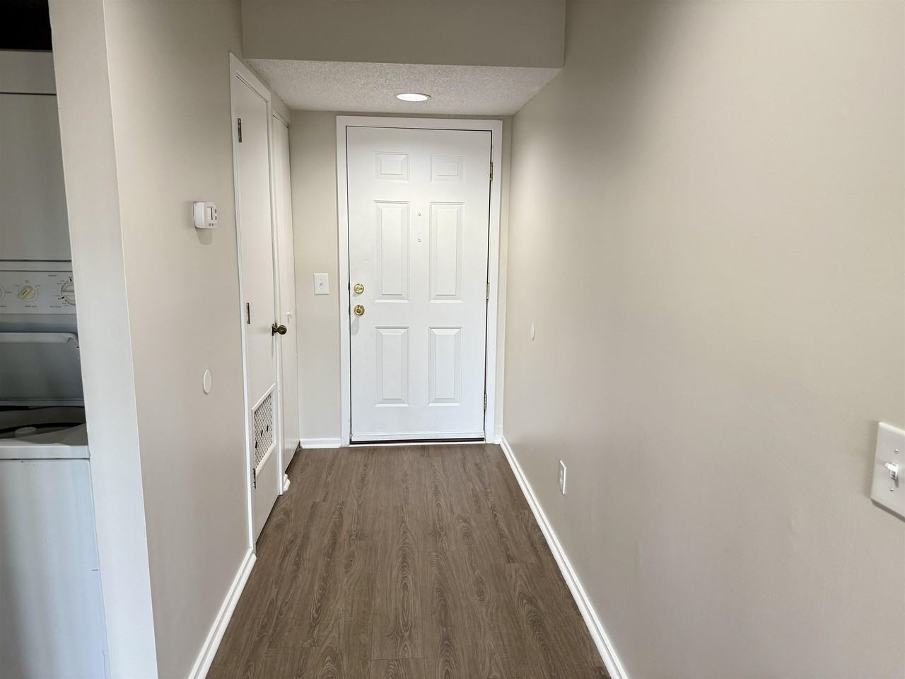 1025 Plantation Dr - Photo 6 of 25