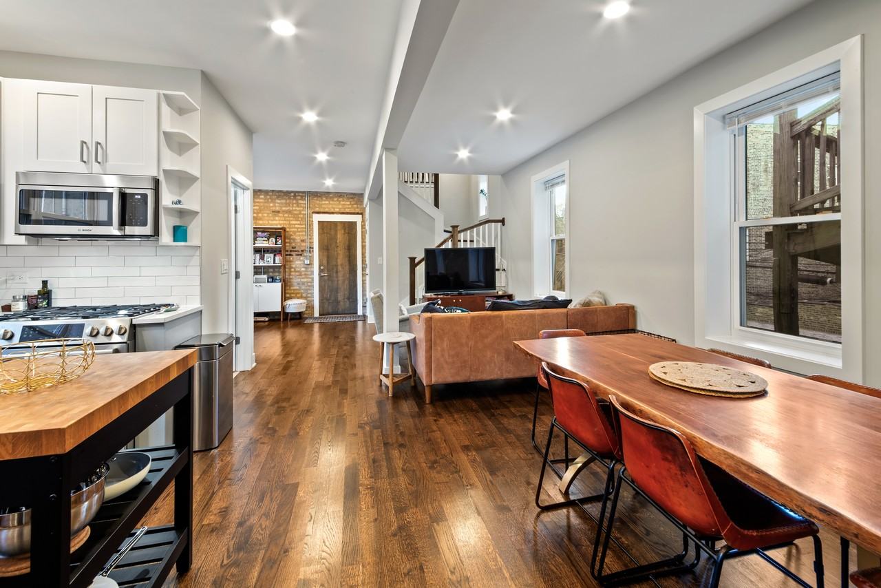 2144 W Shakespeare Ave #2R - Photo 7 of 18