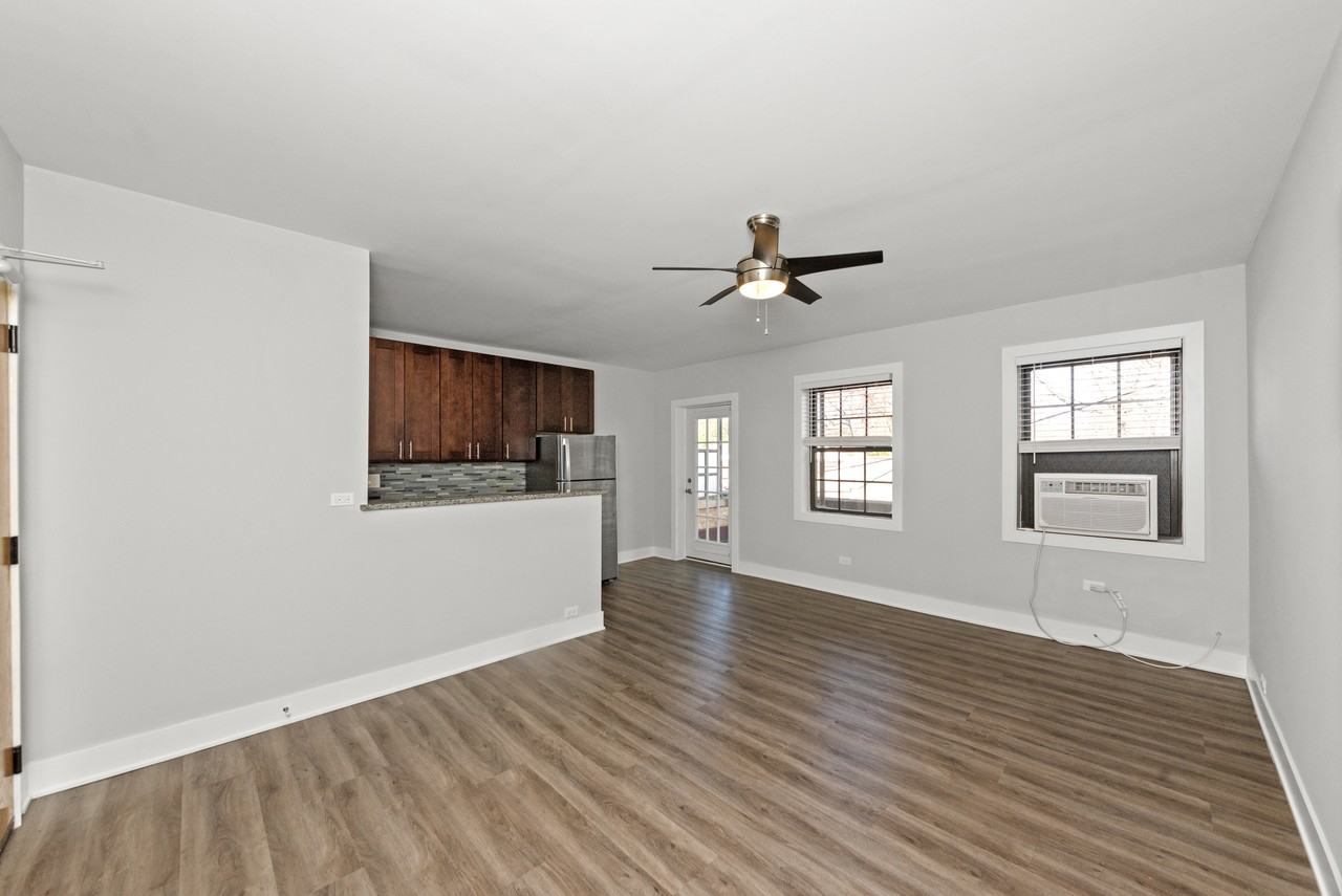 447 Roger Williams Ave #730-04 - Photo 5 of 9