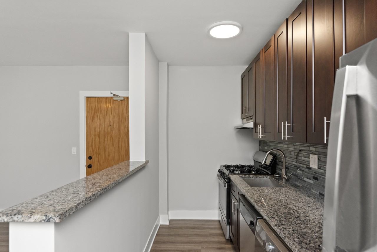 447 Roger Williams Ave #730-04 - Photo 6 of 9