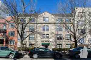 featured image of 540 W Wellington Ave #307