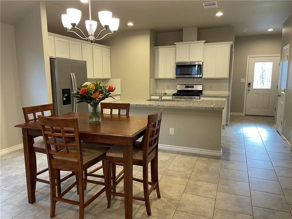 2674 Excelsior Blvd - Photo 6 of 14