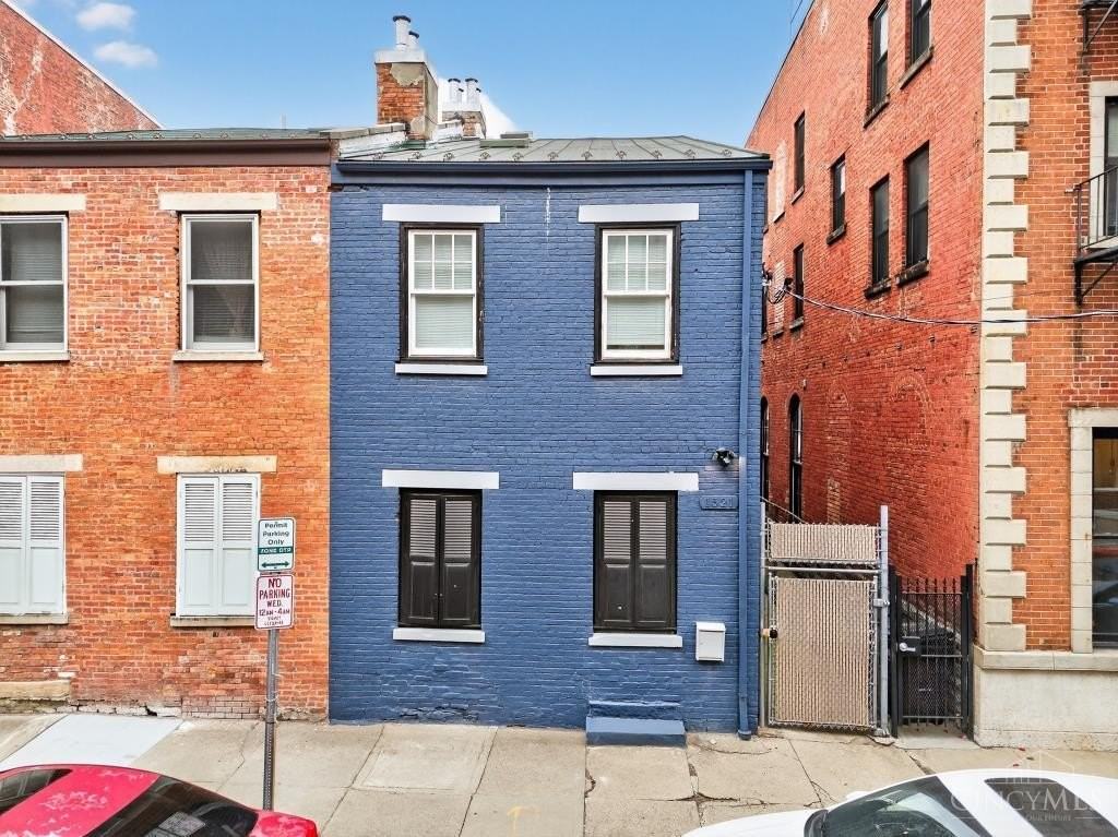 1521 Republic St - Photo 2 of 50